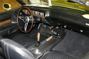 Dodge-Challenger-1971-interior