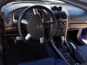 2006-Pontiac-GTO-interior