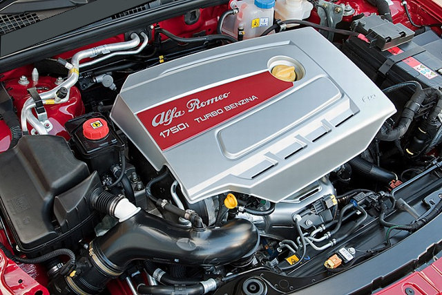 Alfa-Romeo-159-Engine