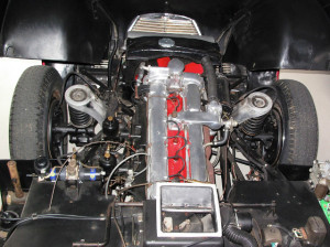 Aston-Martin-DB2-4-engine