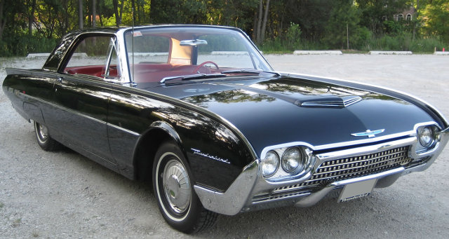 1962-ford-thunderbird